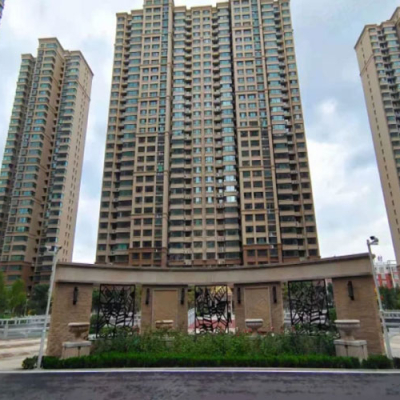 Yuncheng Jinyue Huafu Balcony Wall-Mounted Solar Hot Water Project