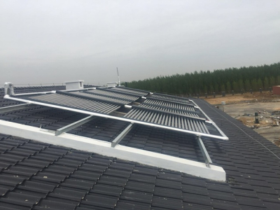 commercial solar hot water system
