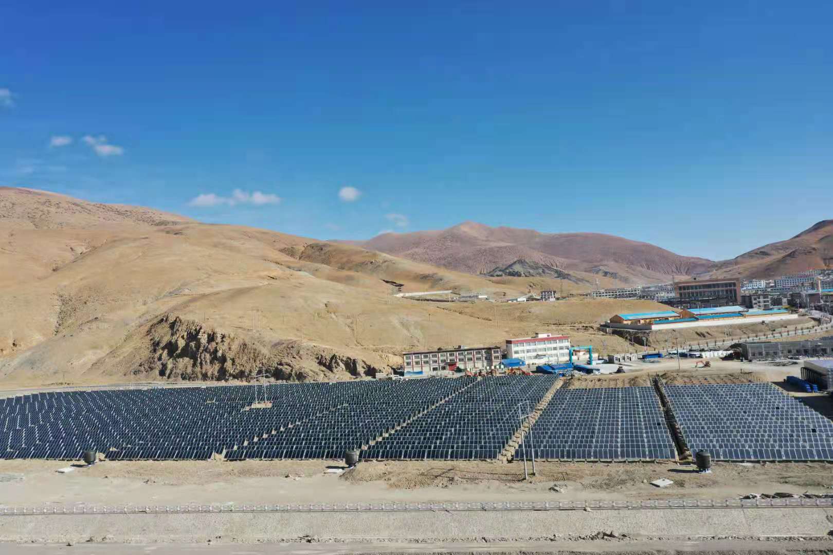 High Performance Integrated Solar Collector